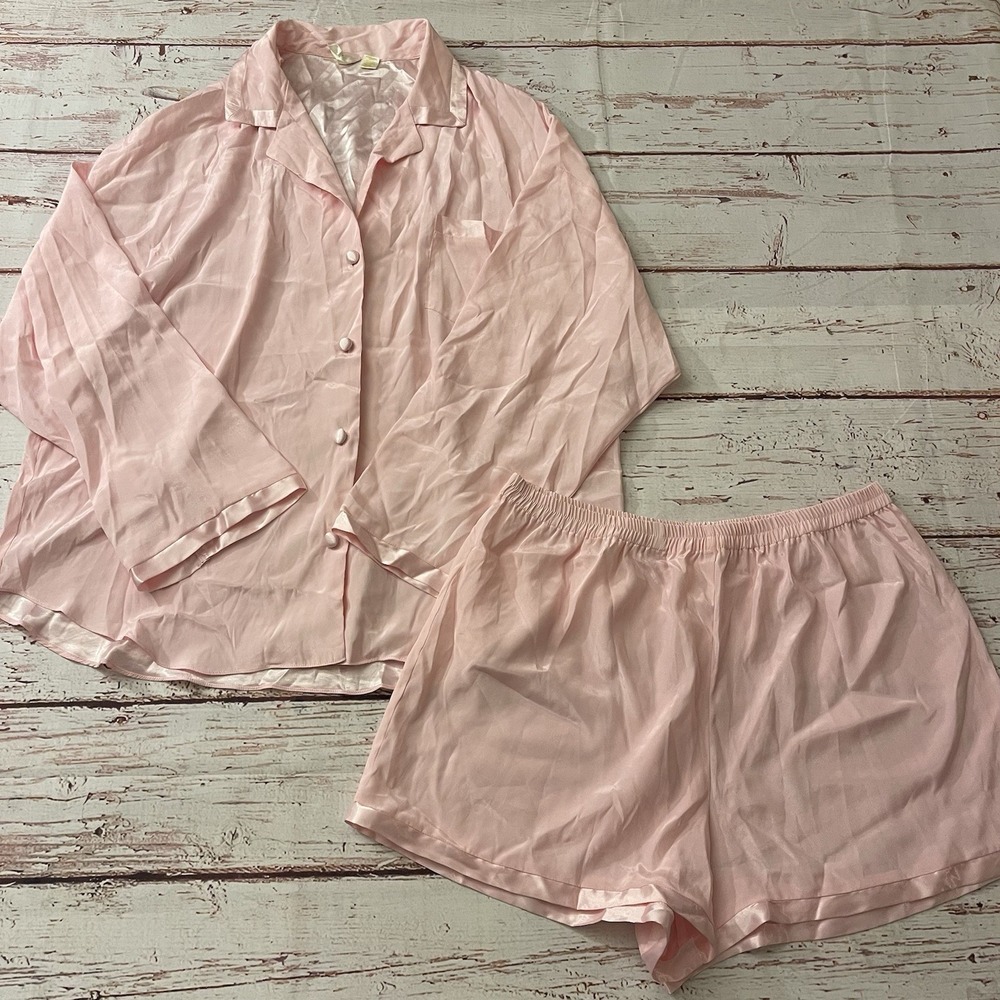 Victoria's Secret Pink Satin Size‎ XL Gold Label LS Pajama Set Polyester Women's
